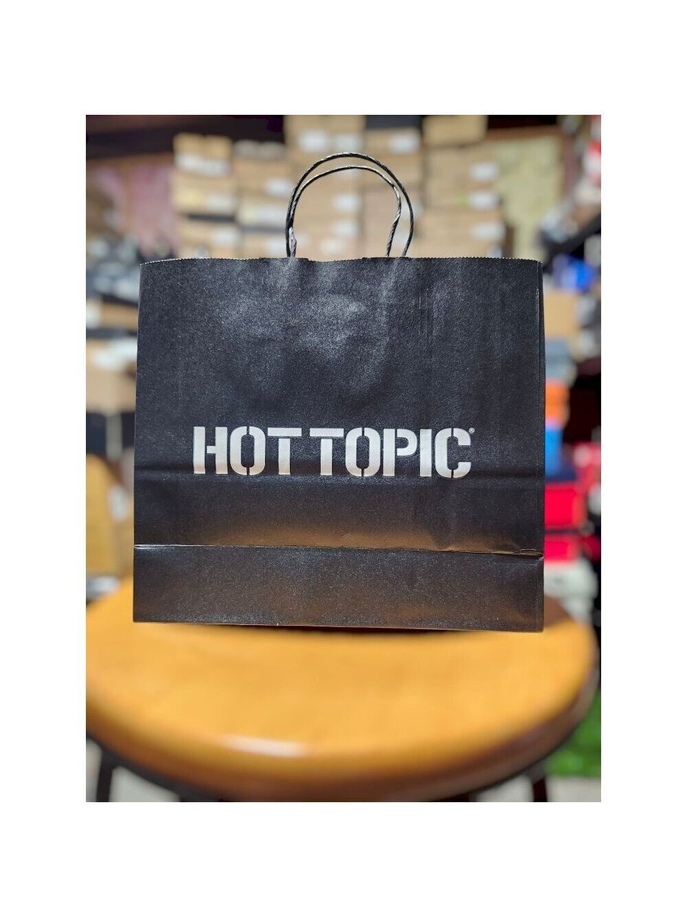 Hot Topic Bag x 8